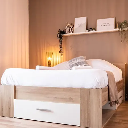 Le Contemporain - Bel T2 A Apartamento